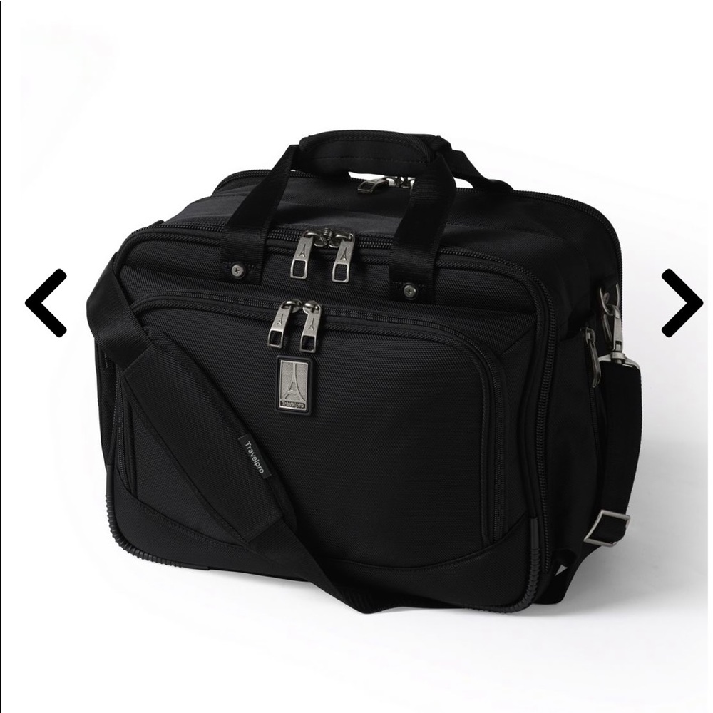 Black Travel Weekender Bag with Shoulder Strap